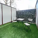 Cosy Apartment With Garden