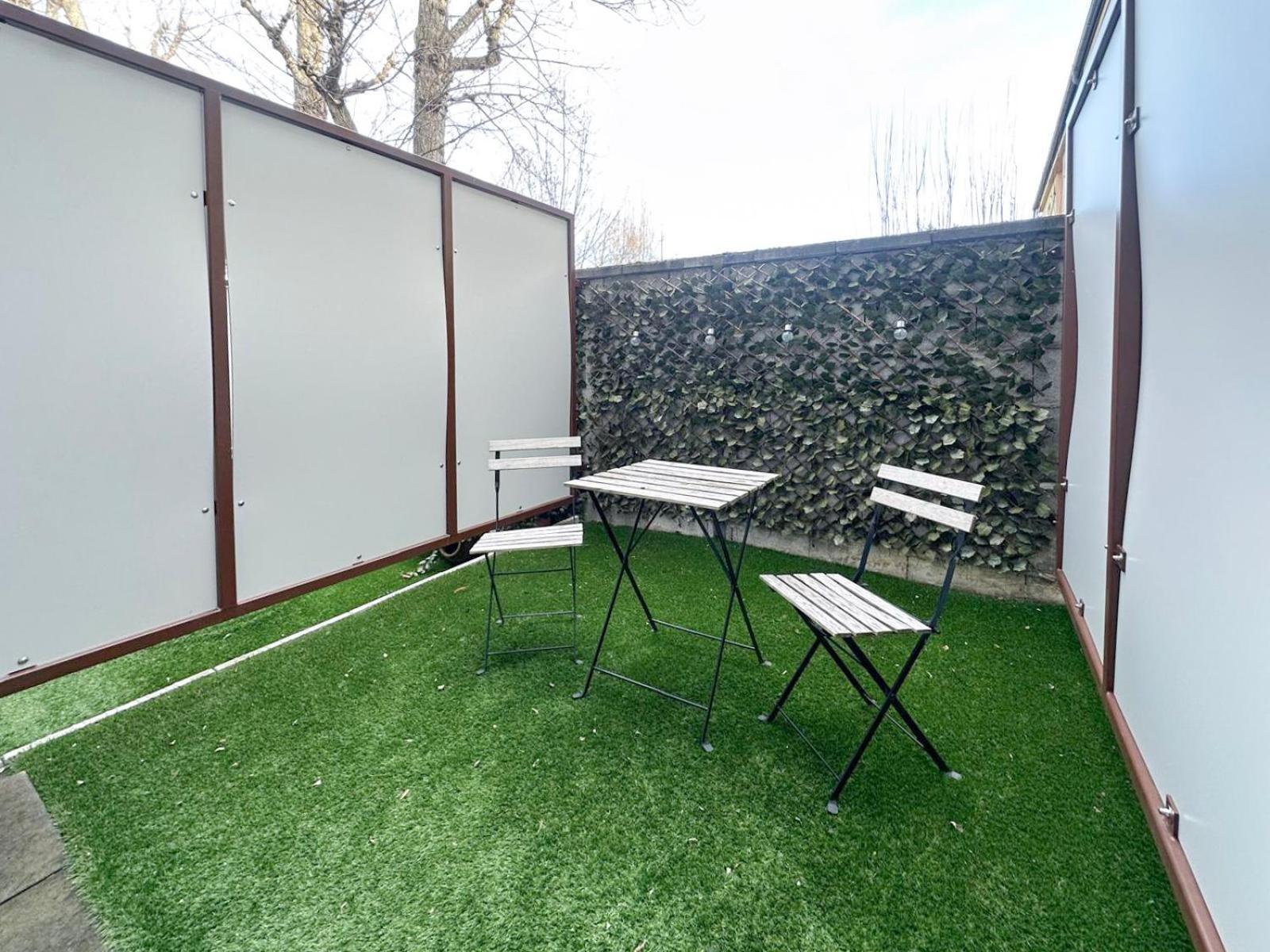 Apartment Cosy With Garden